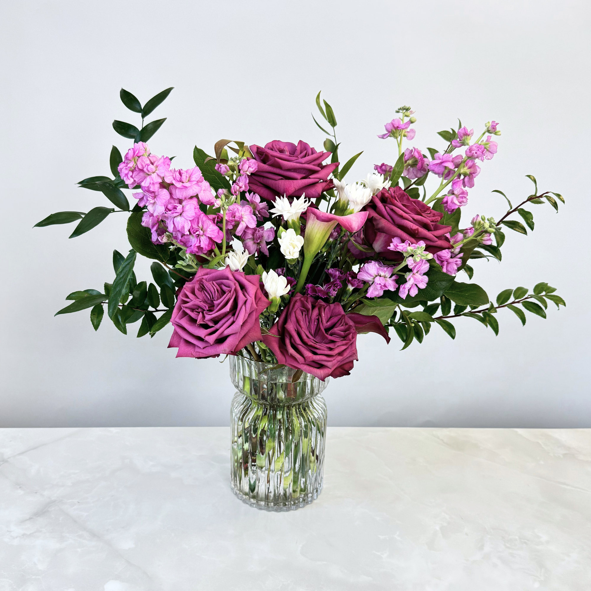 Dead Sexy - Deluxe Valentine Vase Arrangement