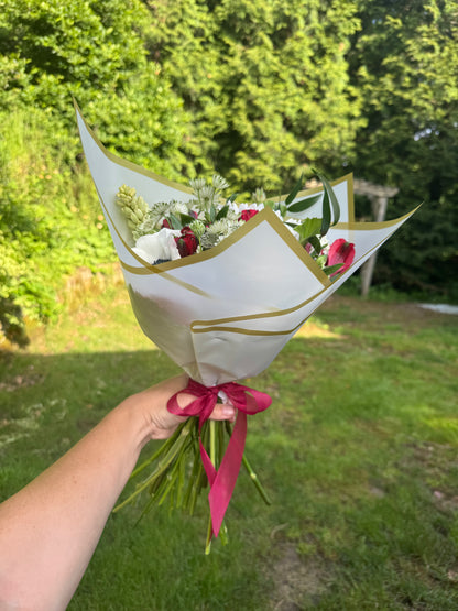 Grad Bouquet